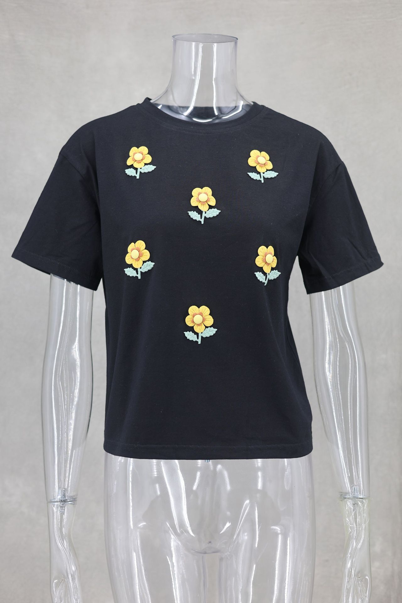 140g Weight Short Sleeve Sleeve Length Pullovers Placket Type Regular Sleeve Sleeve Type Polyester Fabric Type Regular Top Length T-shirt Tops Type Daily Occasion Round Neck Neckline Loose Fit Type Flower Pattern Summer Season Women's Gender Casual Style Wholesale Women's Casual Flower Short Sleeve T-Shirts 13