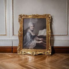 French-style living room and bedroom vintage picture frame decor, European light luxury carved oval wall-mounted glass frame