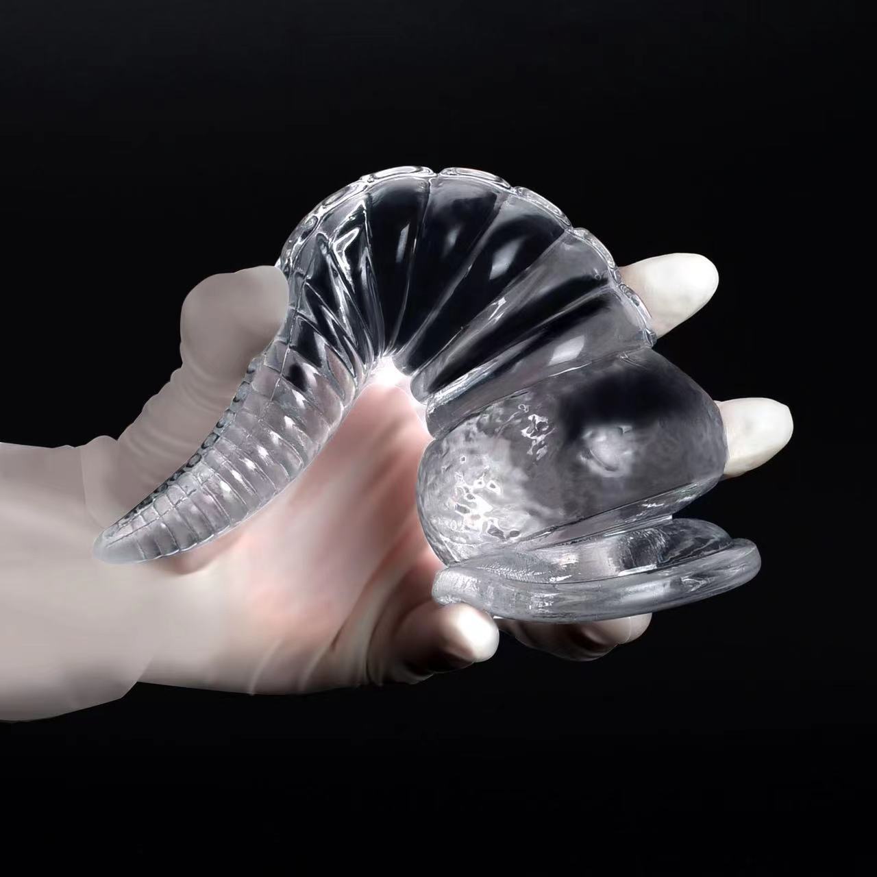 XXL Clear Anal Plug with Suction Cup Base, Ribbed Texture for Beginners — detail image 4