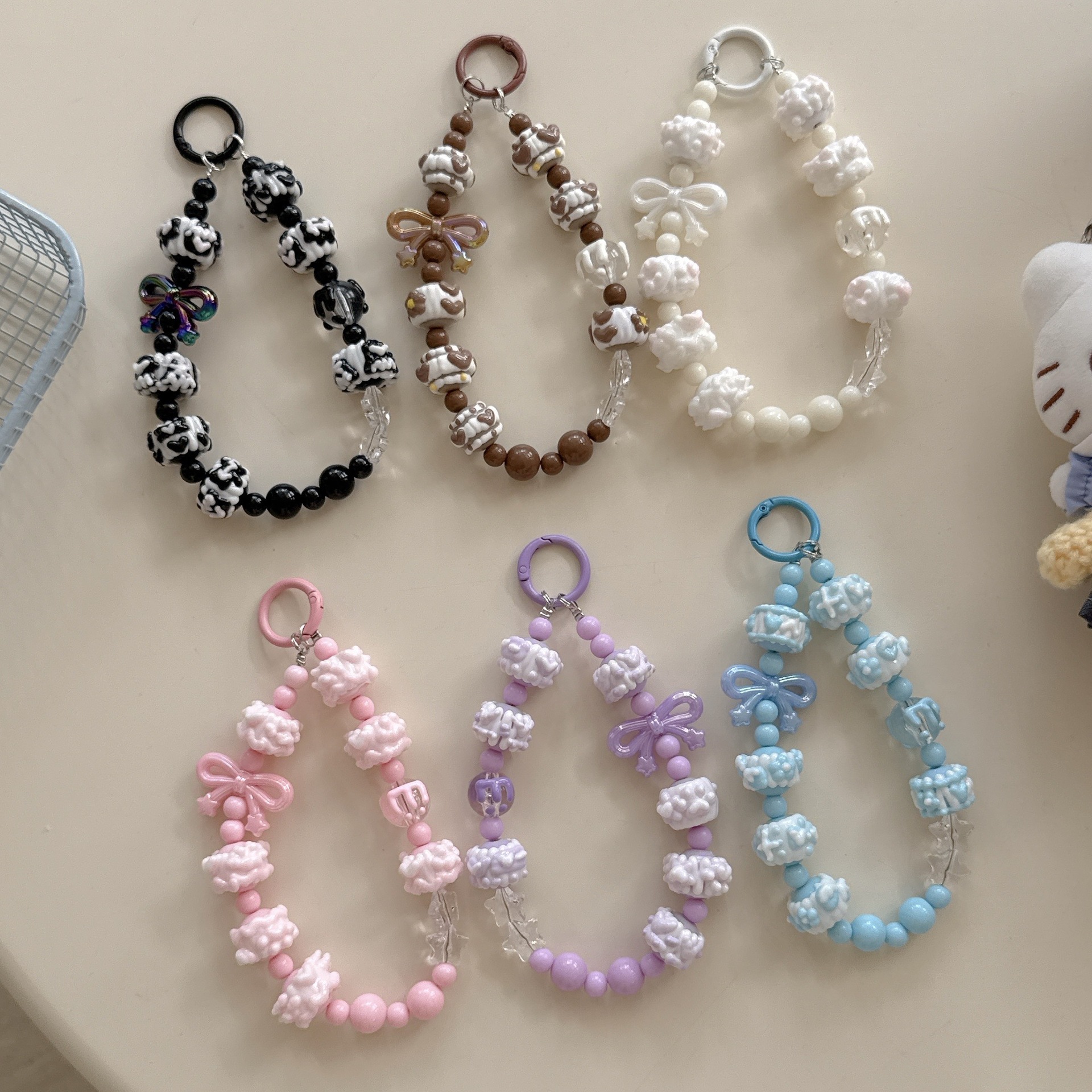 DA434B97-F8C3-49C7-8689-C34950