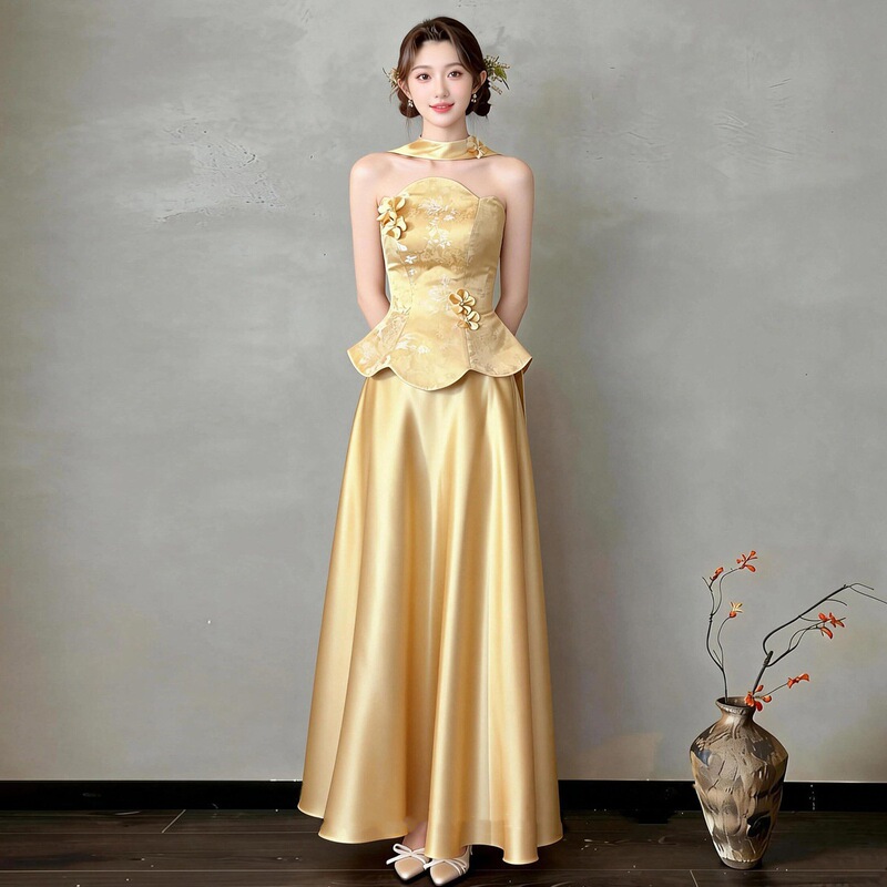 New Chinese-Style Strapless Evening Dress for Women, Gold Embroidered Long Gown Set, Light Luxury Bridal Engagement Banquet Toast Dress, Morning Robe New Chinese-Style Strapless Evening Dress for Women, Gold Embroidered Long Gown Set, Light Luxury Bridal Engagement Banquet Toast Dress, Morning Robe
