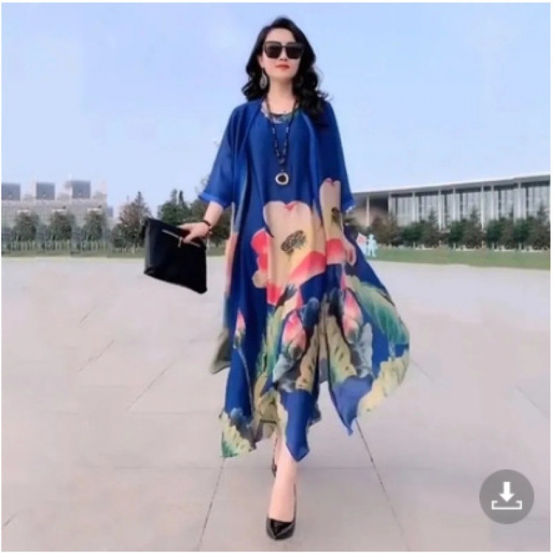 Fashionable summer trousers