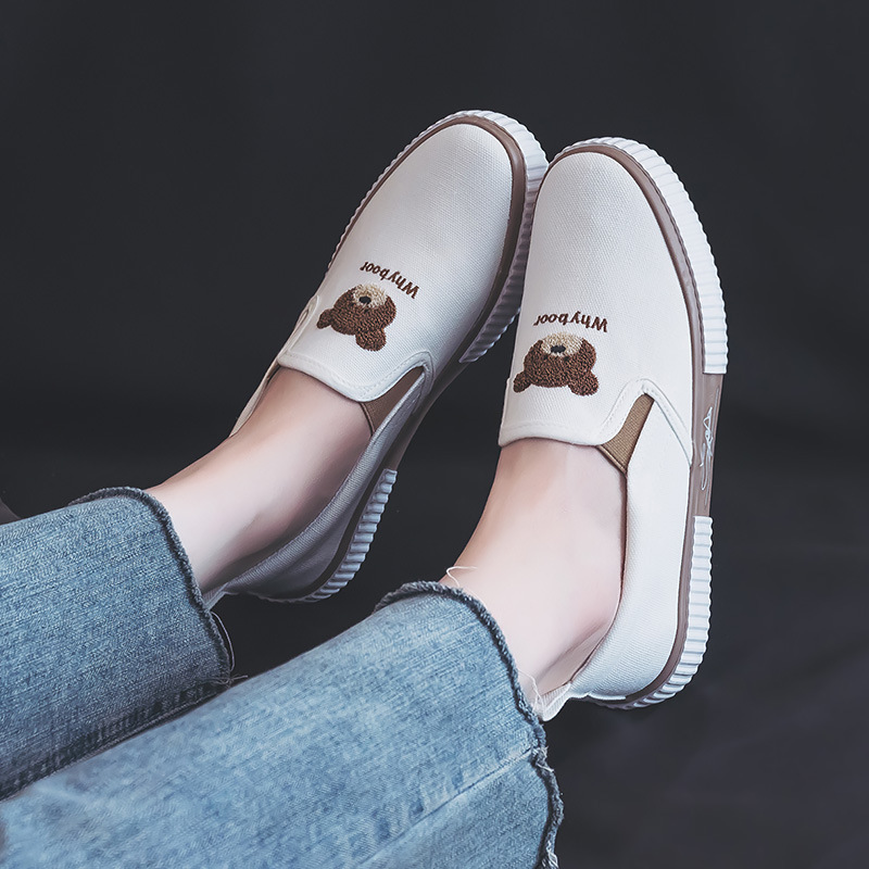 Práctica de trabajo de la parte baja de la banda elástica slip-on zapatos de mujer todos los partidos transpirable slip-on oso negro zapatos de lona