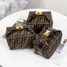 中古芬家vintage饭盒包FF老花枕头包迷你单肩斜挎包min手提女包潮