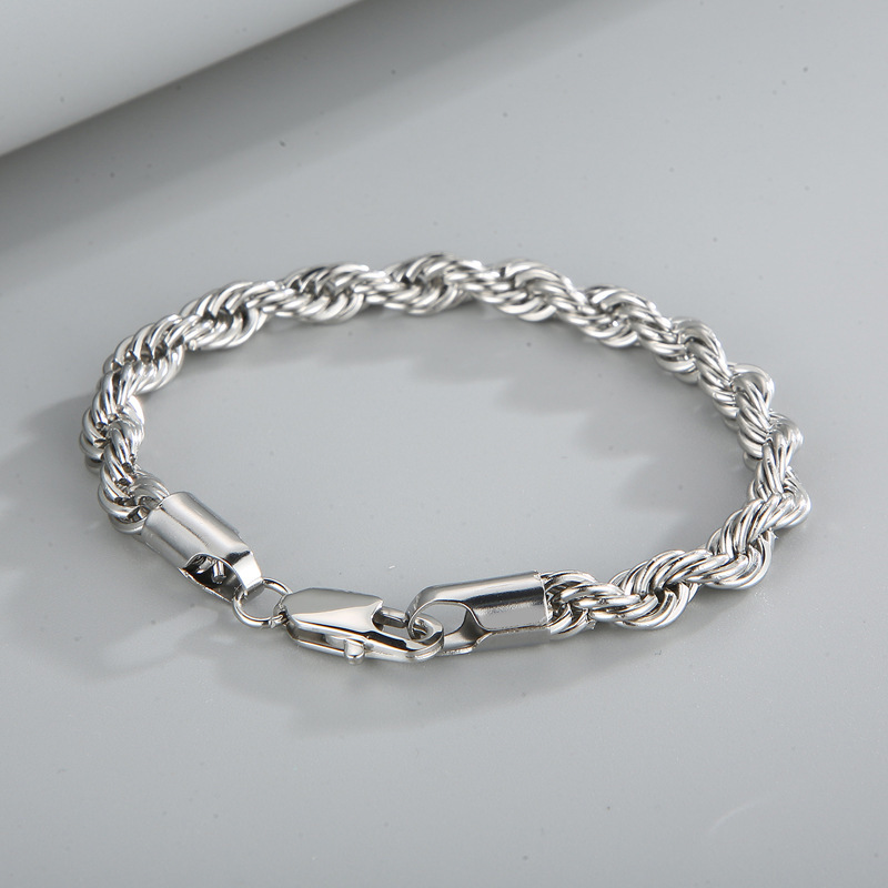 44g Weight Titanium Steel Pendant Material Bracelets Classification Titanium Steel Chain Material 1 Piece Quantity Holiday, Daily Occasion Titanium Steel Material Geometric Pattern Unisex Gender Plating Design Basic, Modern Style, Classic Style Style Basic Modern Style Classic Style Geometric Titanium Steel Bracelets In Bulk 无
