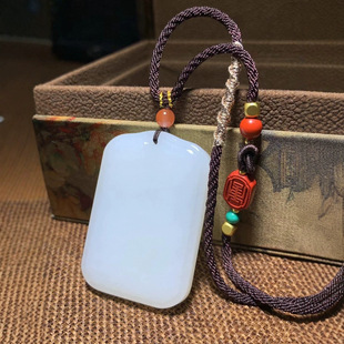 Jin Yutang Hetian Jade Russian Material Sheep Fat Jade Safe and Uninvolved Brand Delicate as Fatty and Oil Self-revealing Uninvolved Brand Design
