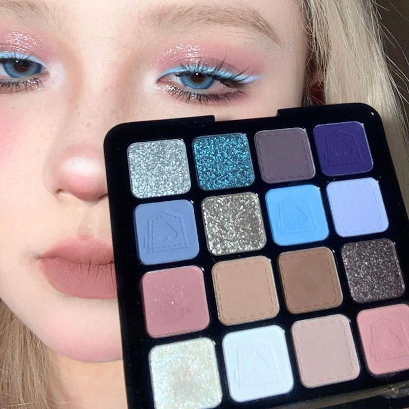 Denning Denim Spice Girls 16 Color Eye Shadow Plate! Cool feeling blue smoke plate color haze blue small bow y2k imitation makeup