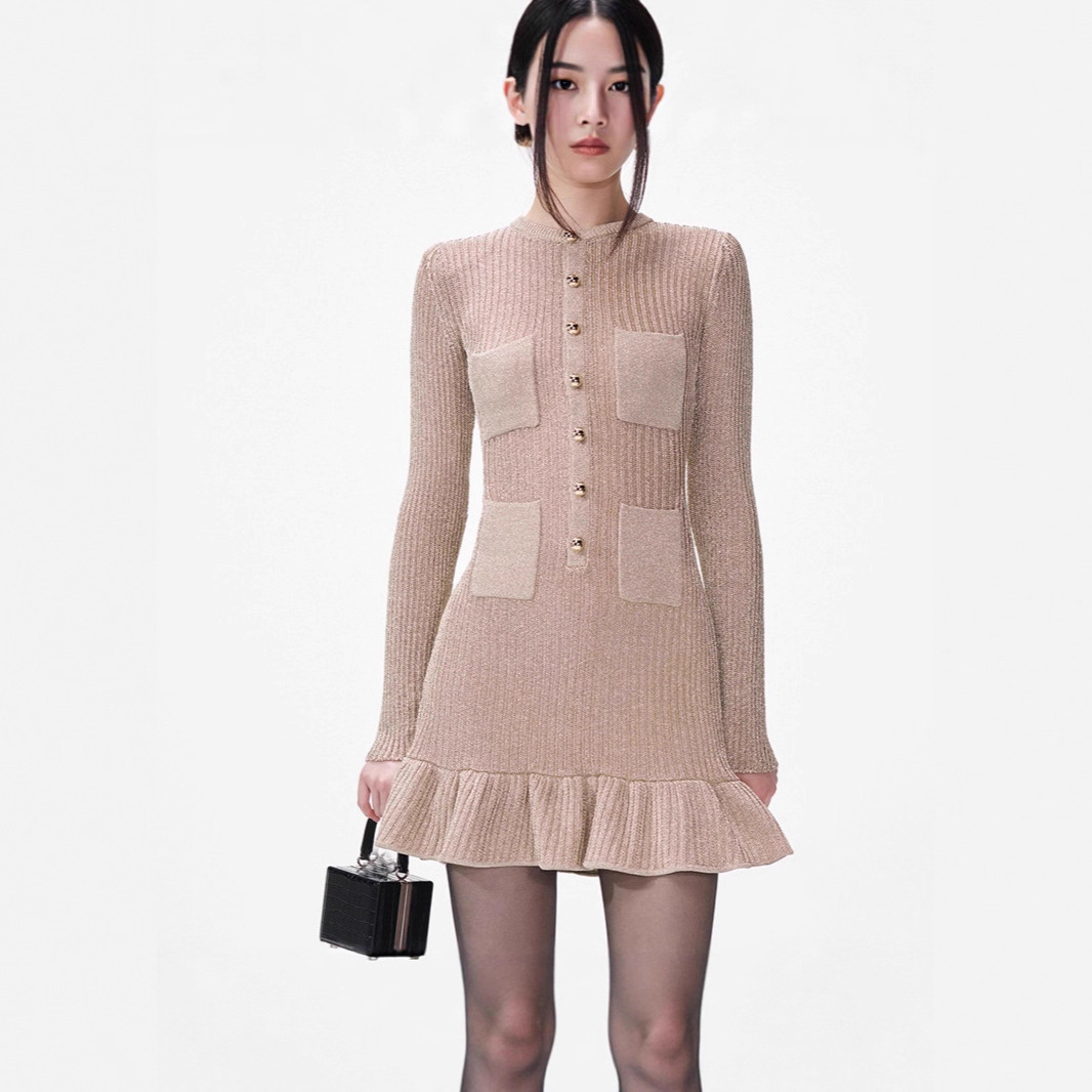 Socialite And Sexy Girl's Single-breasted Round Neck Fitted Waist Long-sleeved Short Pleated Skirt