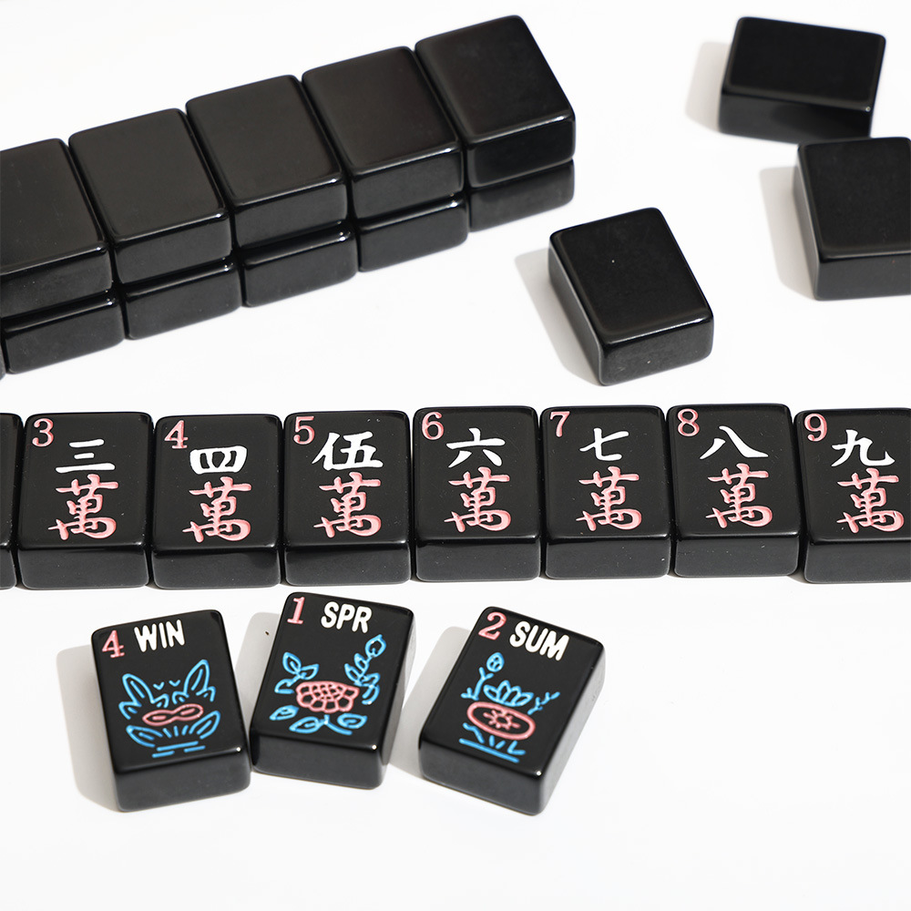 Pure Black American-Style Hand-Rolled Mahjong for Leisure and Entertainment, Acrylic Mahjong Wholesale and Custom-Made American Mahjong Tiles