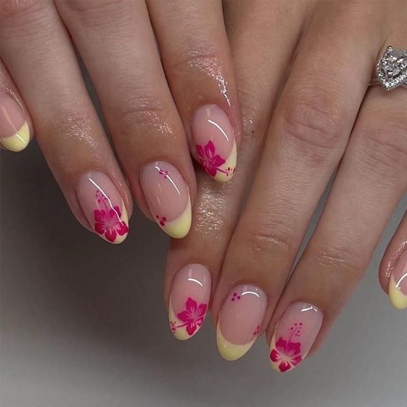 Cross-Border Hot-Selling New Product: Wearable Nails with Yellow French-Style Floral Design, Fresh and Versatile Nail Tips, Wholesale Nail Art