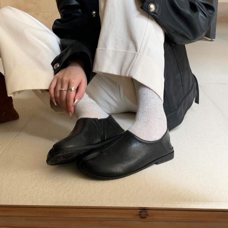 原创平底分趾猪蹄单鞋女鞋子小众复古软皮马蹄鞋两穿一脚蹬小皮鞋|undefined