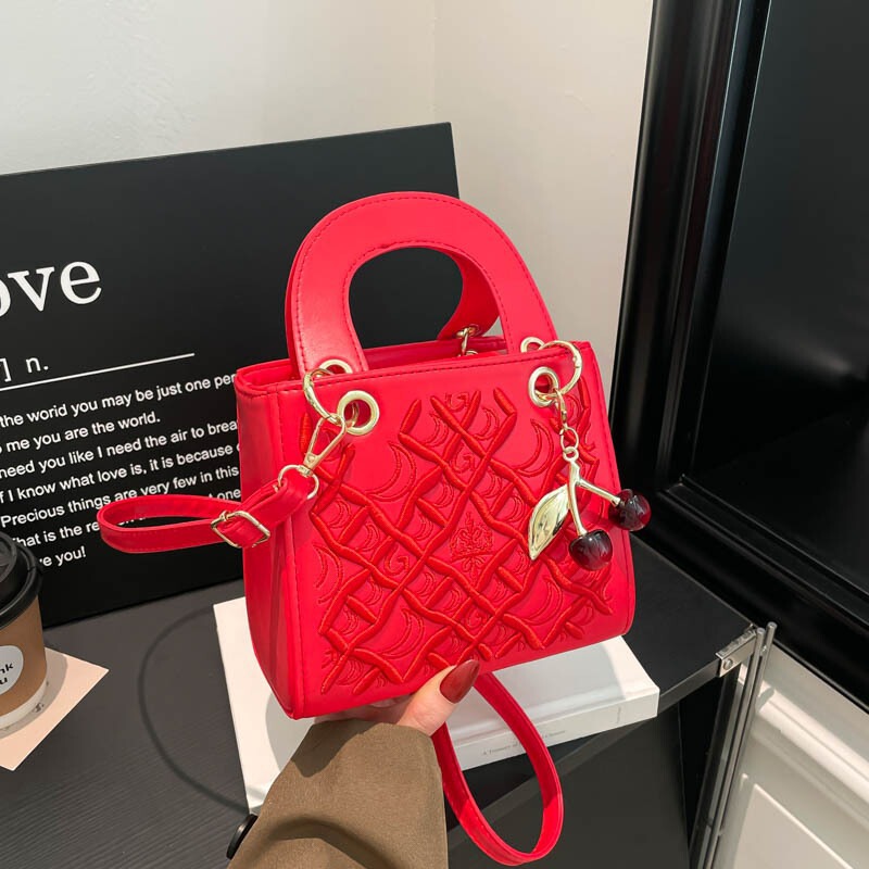 2026 New Fashion Solid Color Embroidered Lady Diana Bag European and American Style Large Capacity Shoulder Crossbody Bag Handbag Phone Bag for Women