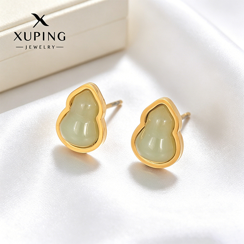 Xuping nuevo estilo chino imitación de jade calabaza pernos de orejas de nicho simple acero inoxidable 24k color ligero lujo atmósfera auriculares al por mayor