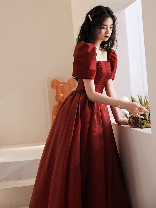 Toast Dress Bride Burgundy High-end Wedding Dress Female Escaped Princess Engagement Dress Small Pregnant Women Can Wear