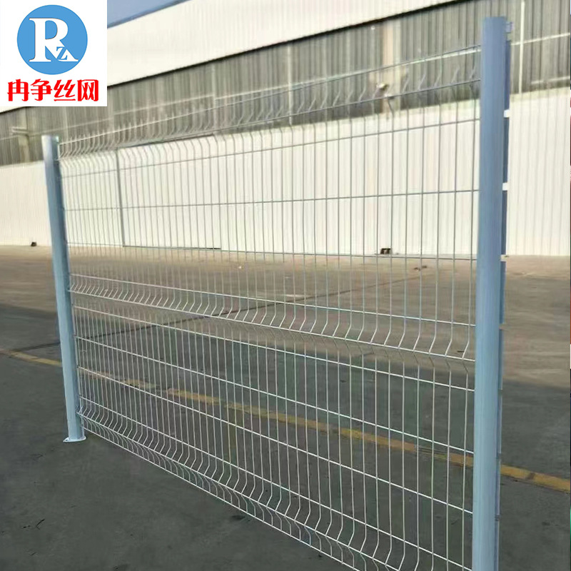 桃型柱护栏网 庭院围栏铁丝网车间隔离护栏 园林围墙双边丝护栏网