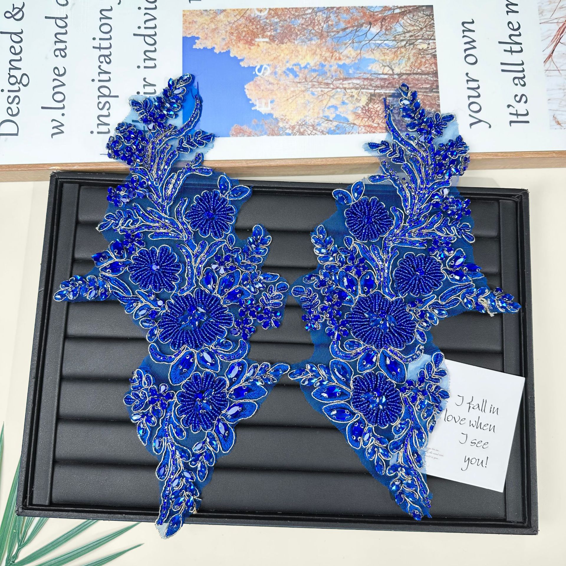 Placa multicolor de clavos pesados de diamante contra flores bordadas a mano cristal encaje pegado vestido de boda accesorios DIY