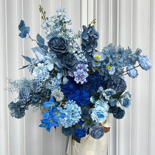 �{ɫϵ���滨��c�û��Ƶ�����̨�����b��滨õ�彑��ٻ�