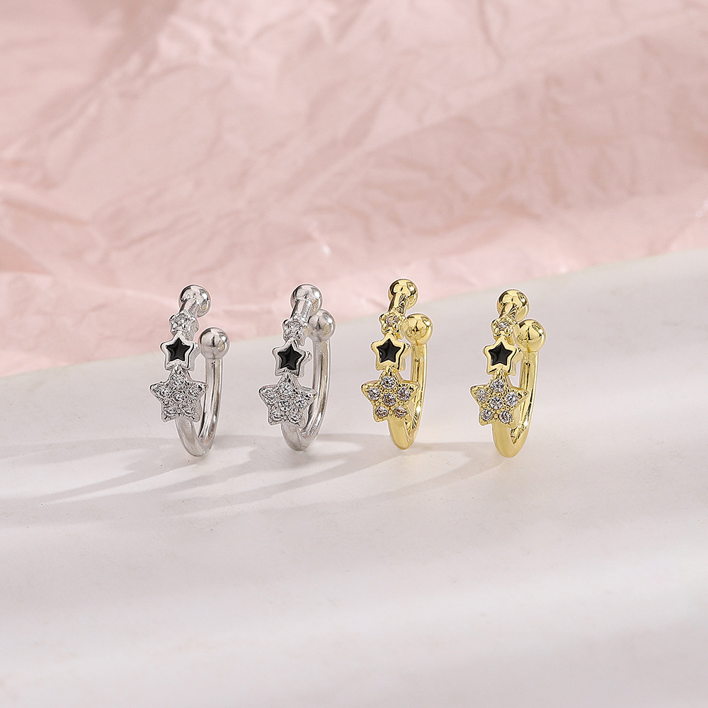 Clip oreja estrella negra, epoxi, sin perforación, estilo ins, moda 2024