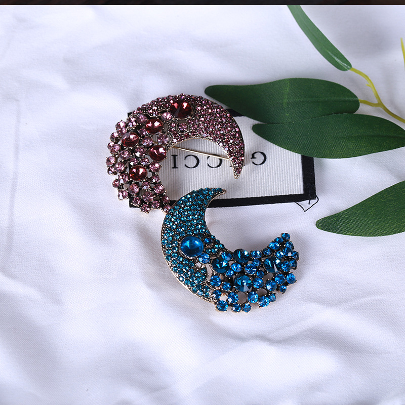 Moon Pattern Retro Pin Moon Alloy Inlay Rhinestones Women's Brooches