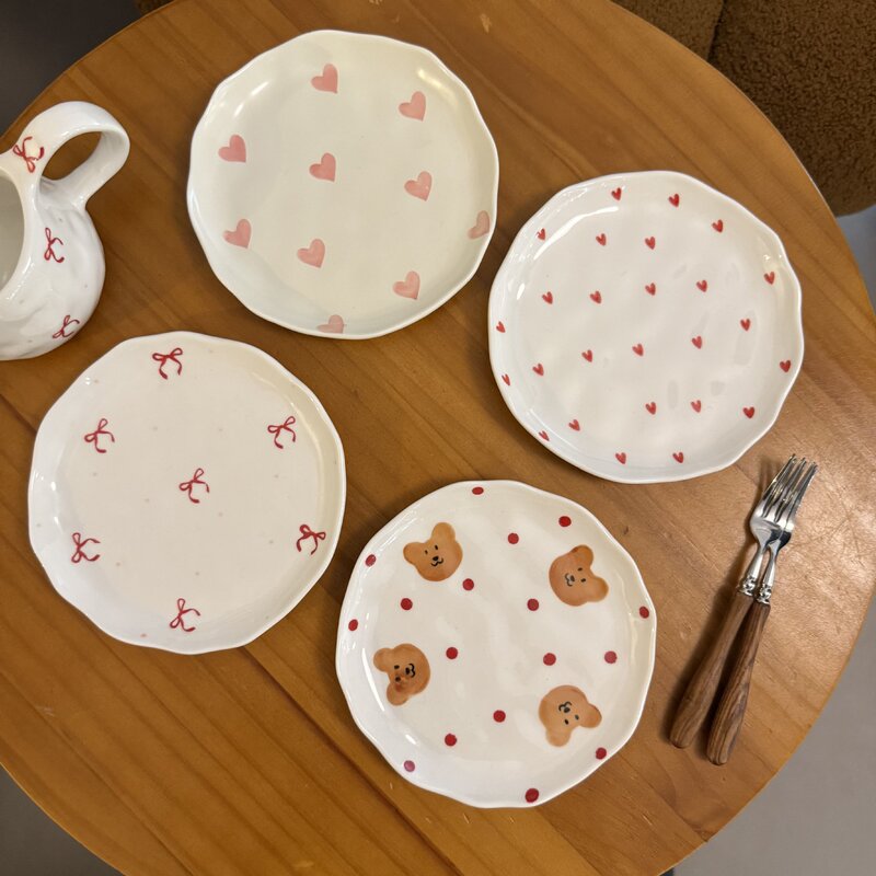 Ins-Style Irregular Ceramic Cake Plate, Small Overseas Jewelry Plate, Cute Storage Plate Wholesale