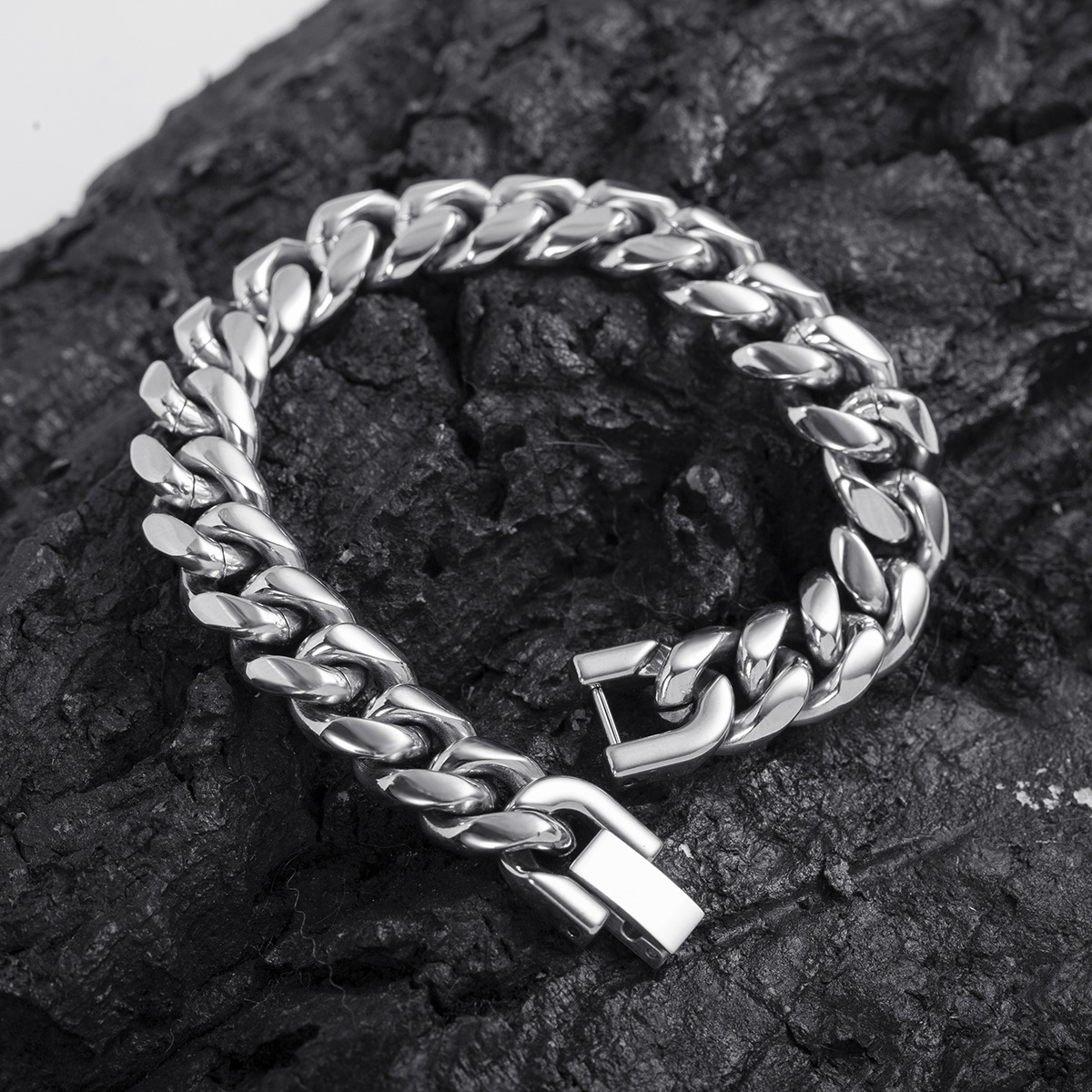 Tide Cool Ran Stainless Steel Cuban Chain Bracelet Men's Aggressive Titanium Steel Thick Bracelet Hip Hop Jewelry Buckle Jewelry