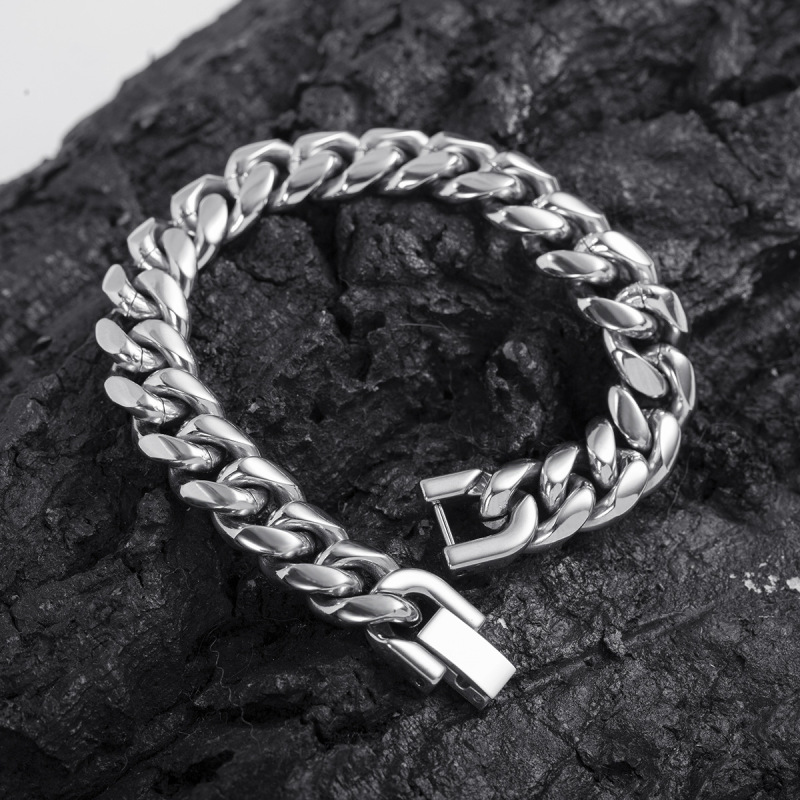 Tide Cool Ran Stainless Steel Cuban Chain Bracelet Men's Aggressive Titanium Steel Thick Bracelet Hip Hop Jewelry Buckle Jewelry Tide Cool Ran Stainless Steel Cuban Chain Bracelet Men's Aggressive Titanium Steel Thick Bracelet Hip Hop Jewelry Buckle Jewelry