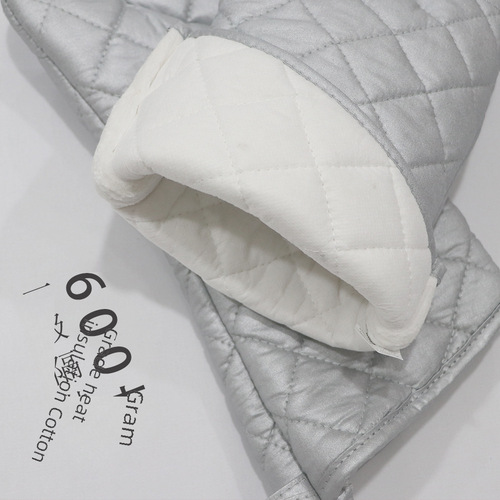 Insulated gloves kitchen pure cotton silver coated thick high-temperature resistant gloves anti-scalding baking oven gloves wholesale