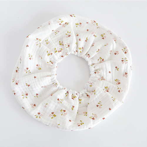 ins Korean version new breathable gauze pleated baby bib baby saliva towel elastic pullover bib 0-1-2 years old