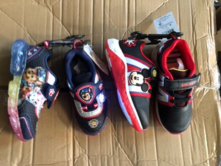 ���Qԭ����ͯ��ͨ�W���\��Ьboy light sneakers