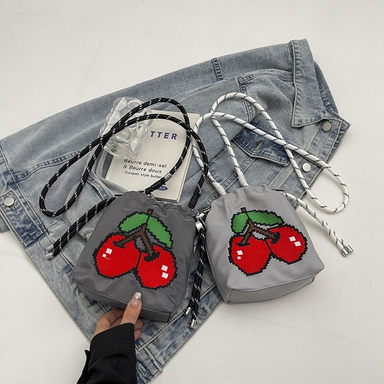 Cada bolso femenino representa tu gusto y calidad