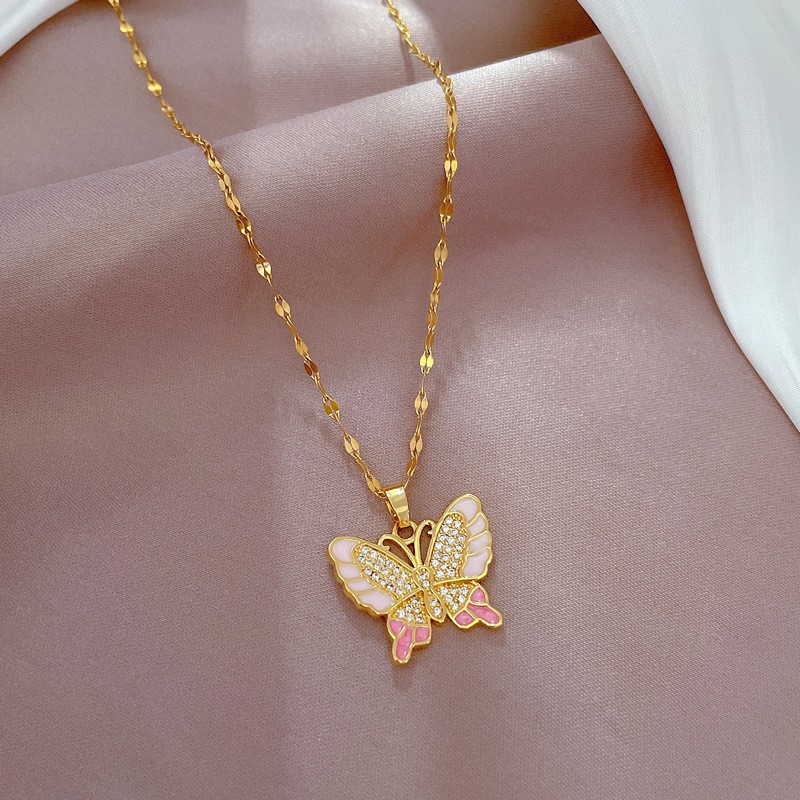 Fashion Butterfly Titanium Steel Copper Inlay Artificial Diamond Pendant Necklace display picture 2