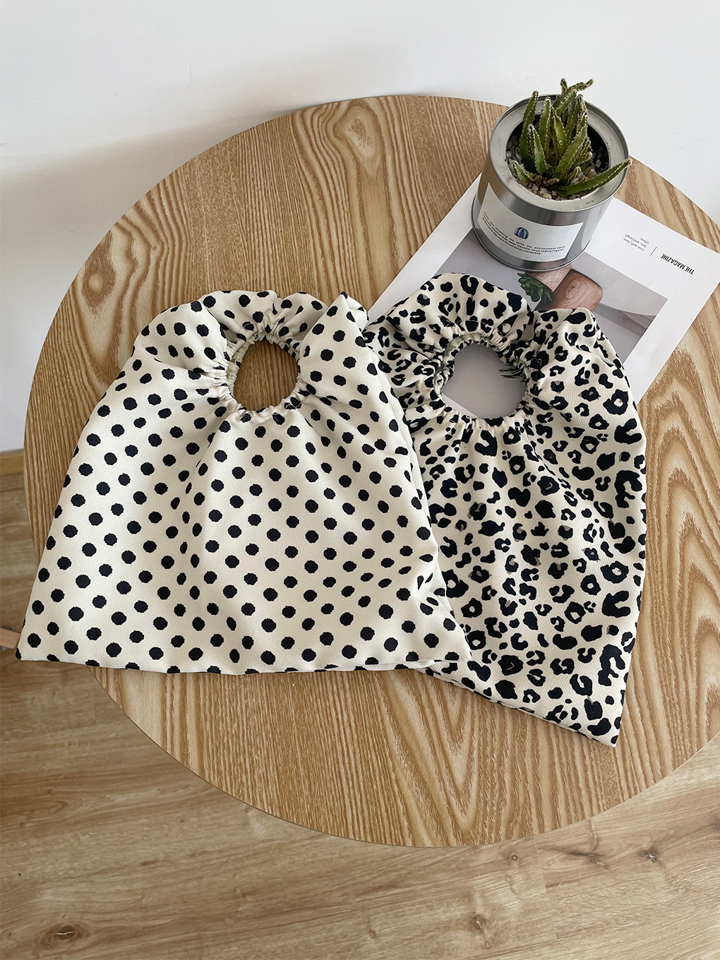 Ins pliegue de encaje bolso de mano mini bolso de muñeca sensación de nicho bolso de algodón bolsa de almacenamiento portátil bolsa de lona