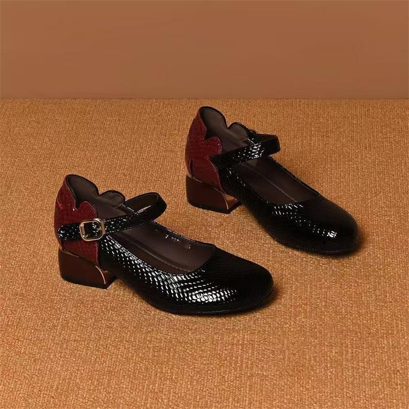 2026 primavera y verano nuevos zapatos de talón bajo de talón bajo de cabeza redonda con zapatos para mujeres