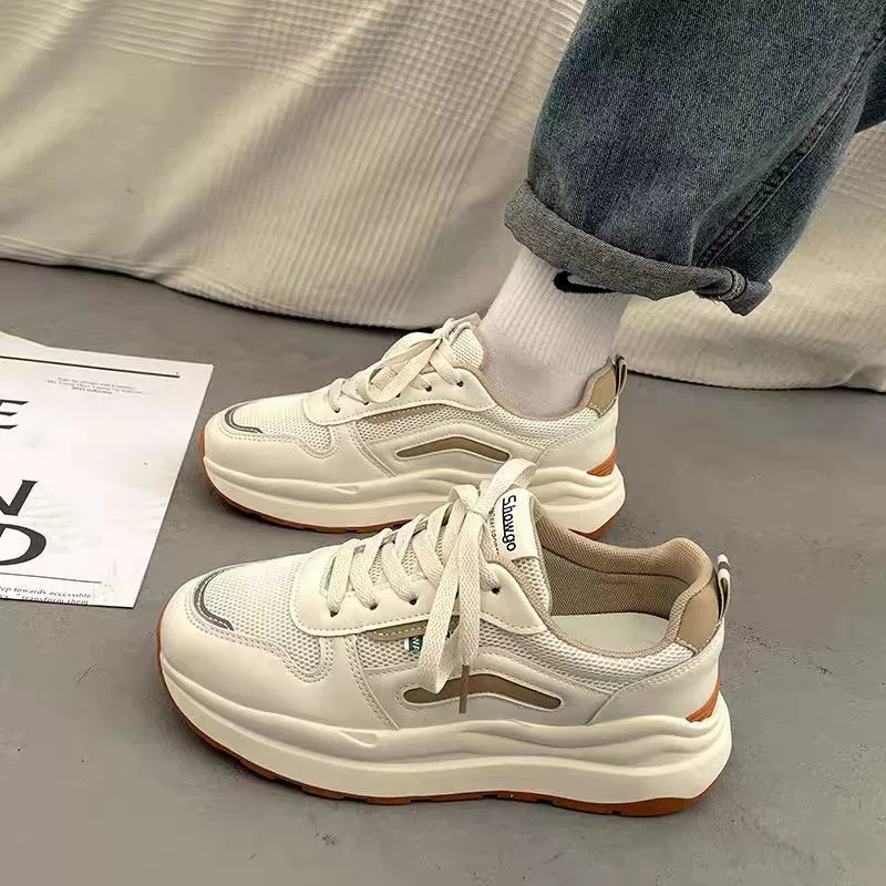 Женские спортивные кроссовки 2025 года, модные летние, дышащие, универсальные, повседневные, из сетчатого материала, с мягкой подошвой, в стиле «Форрест Гамп»