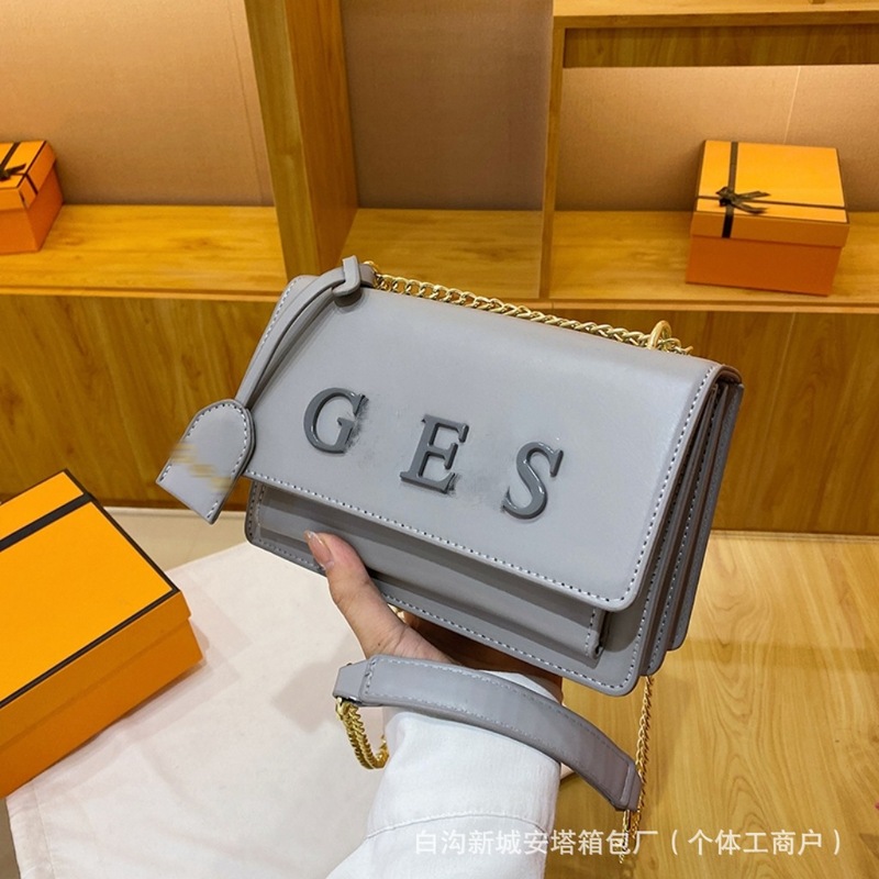 爆款热销纯色系字母女包跨境新款潮流时尚百搭链条小众单肩斜挎包|undefined