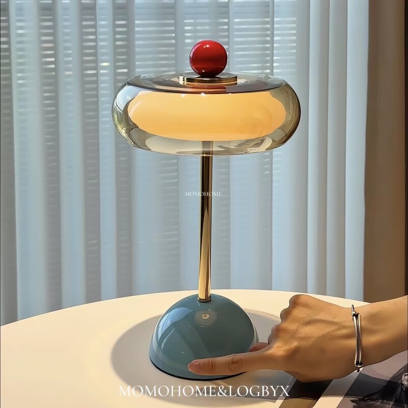 Cream-style table lamp for master bedroom, high-end 2026 new pink children's retro light luxury rechargeable ambient night light Cream-style table lamp for master bedroom, high-end 2026 new pink children's retro light luxury rechargeable ambient night light