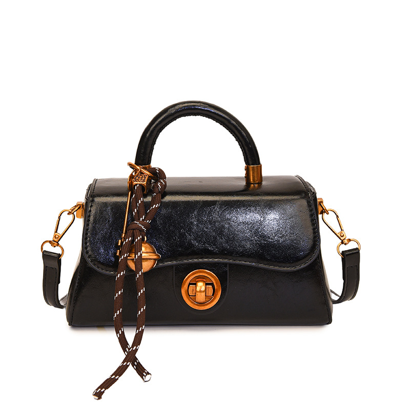 Vintage Style Women's Shoulder Bag Simple Versatile Crossbody_voghion.com