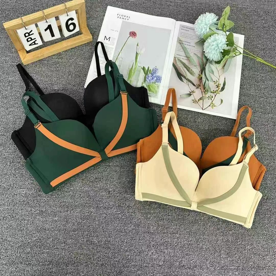 1940 # Ropa interior japonesa de recolección de pechos pequeños, sujetador grueso ajustable de encaje sexy femenino