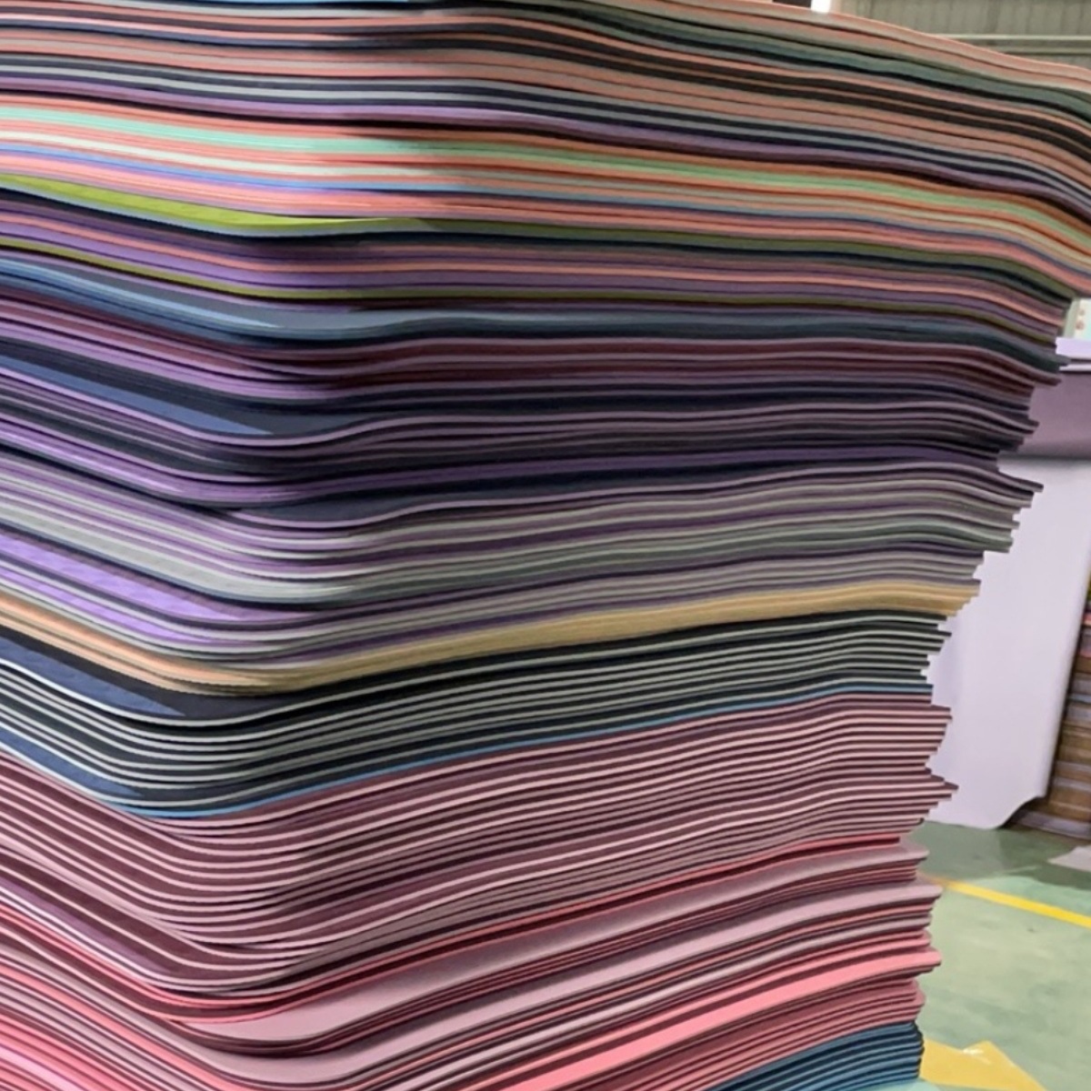 微瑕疵TPE瑜伽垫加厚加宽健身家用跳操垫无味可LOGO