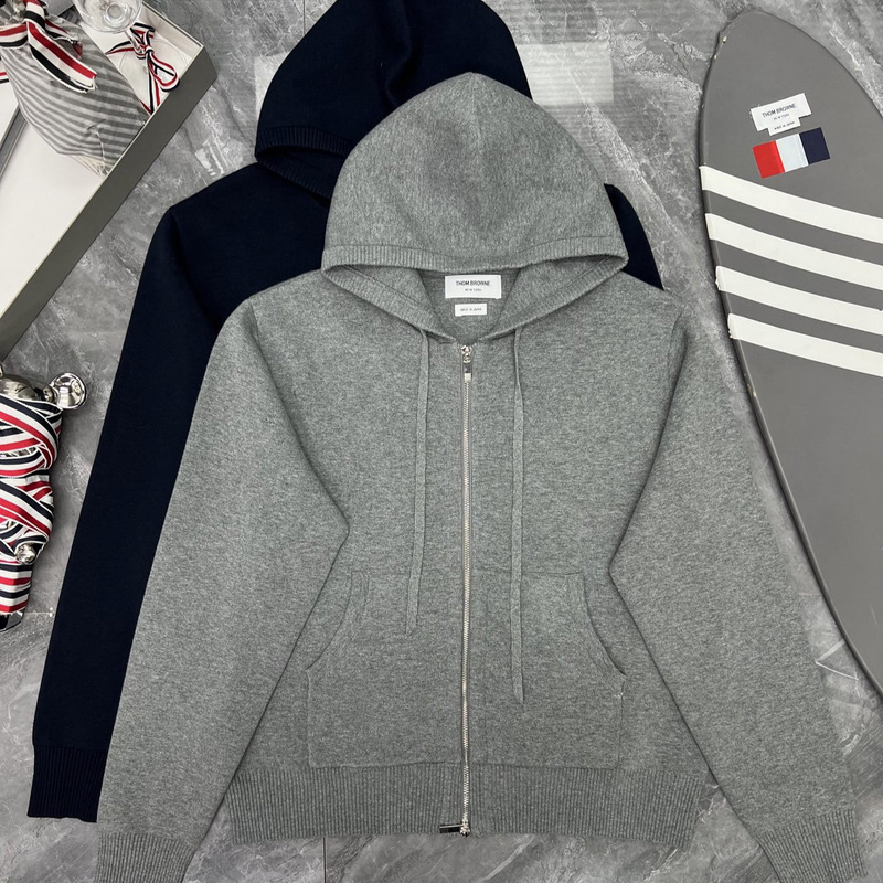 【】Factory Store High-End Version New Spring and Autumn Season Wool Knit Long-Sleeve Hoodie with Back Panel Featuring a Large Woven Swan Pattern