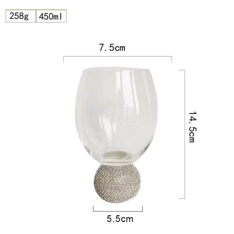 Taza de jugo de diamante de plata