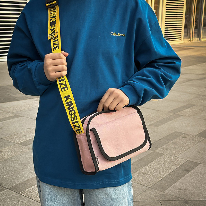 Bolso de hombro para hombre 2025 nuevo bolso de hombro de mensajero para hombre de cercanías bolso de teléfono móvil portátil japonés de alto valor al por mayor
