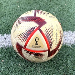 新商品5号サッカーワールドカップ欧州カップアメリカ州カップ欧州選手権同タイプの皮付きpu接着性フットボール卸売り