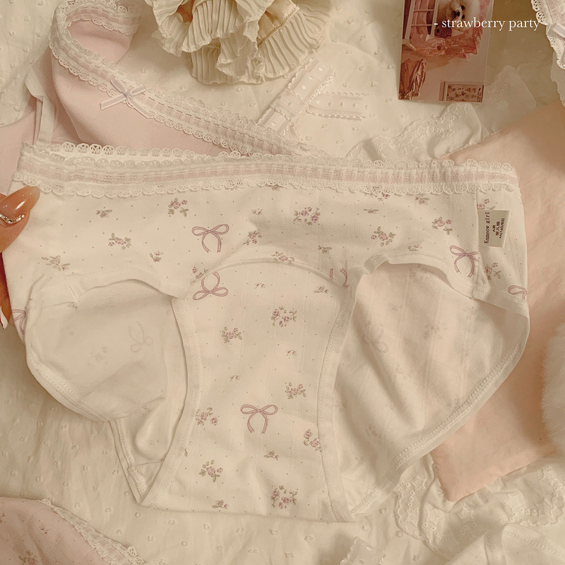 Sweet Strawberry Party 10A Antibacterial Girl Pure Desire Extended Crotch Women's Underwear 2025 New Model