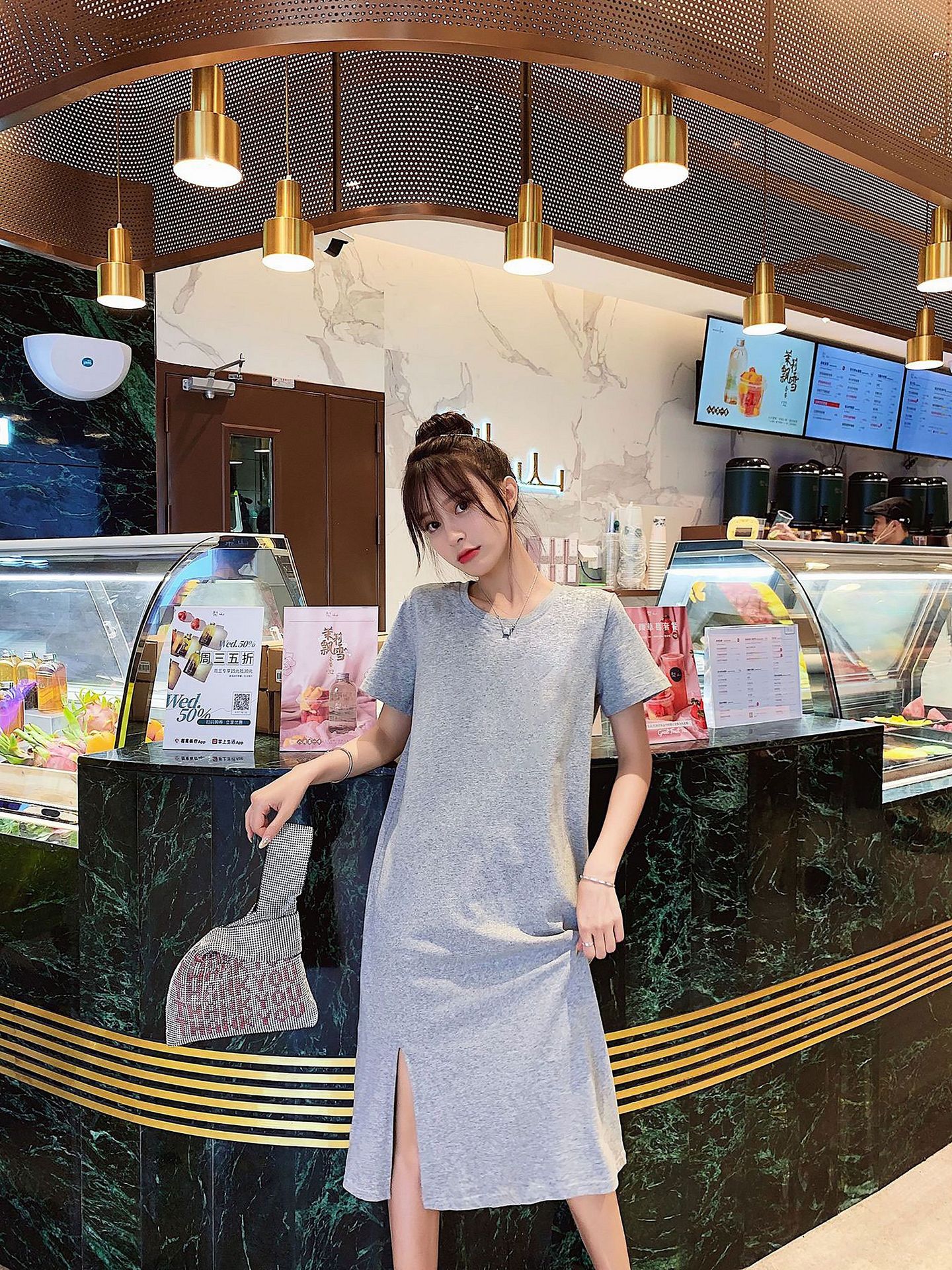 Real Shot of Summer Dress Women's Casual Belly-Covering Large Size Loose Mid-Length Over-The-Knee Bottoming Slit Short-Sleeved T-Skirt