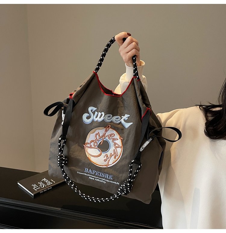 2025020711116100565147w750h776_750x750.j