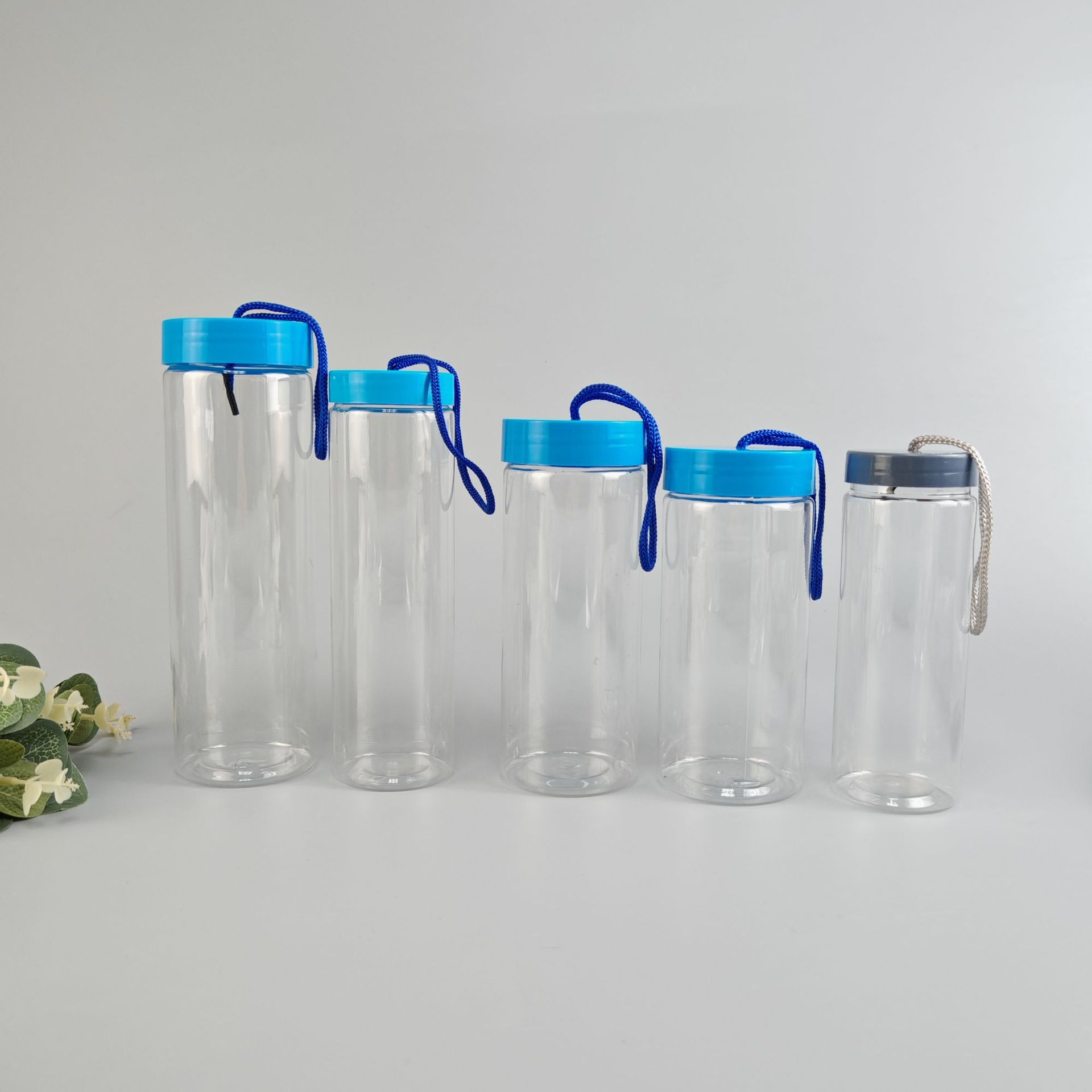 Supply Pet Snow Chrysanthemum Bottle Flower Tea Plastic Bottle Cross-Border Cold Ice Towel Bottle High-End Toothbrush Packaging Jar