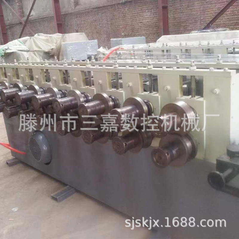 �ܸ��Ŵ��ֳĹ�ѹ�� �ִ������ֳļӹ��豸 �ֳĹ�ѹ���ͻ�