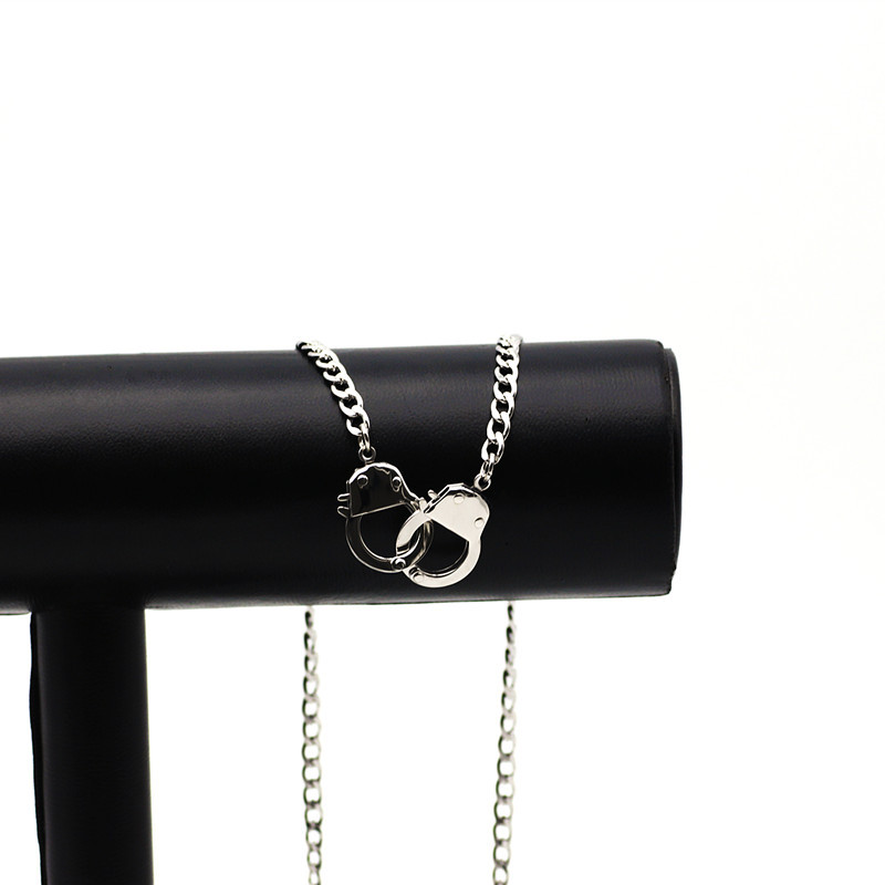Men's small necklace titanium ins hip-hop punk Japanese and Korean stainless steel handcuff neck ornament_voghion.com