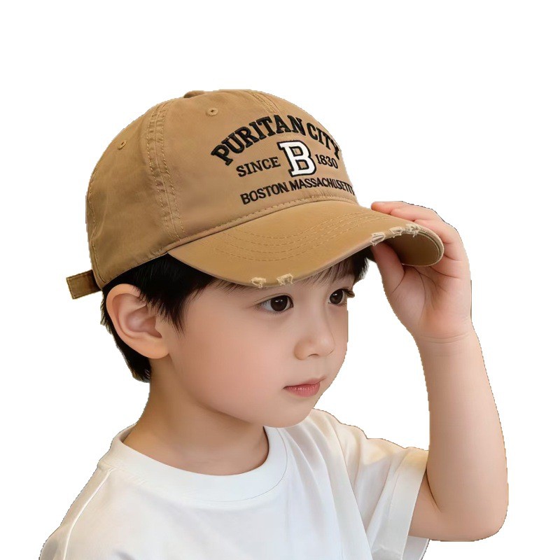 Lässiger Kinder-Sonnenhut mit UPF 50+, koreanischer Sonnenbrillen-Look, trendige Baseballkappe, modischer und stylischer Color-Blocking-Sonnenhut für Kinder, Neu_voghion.com